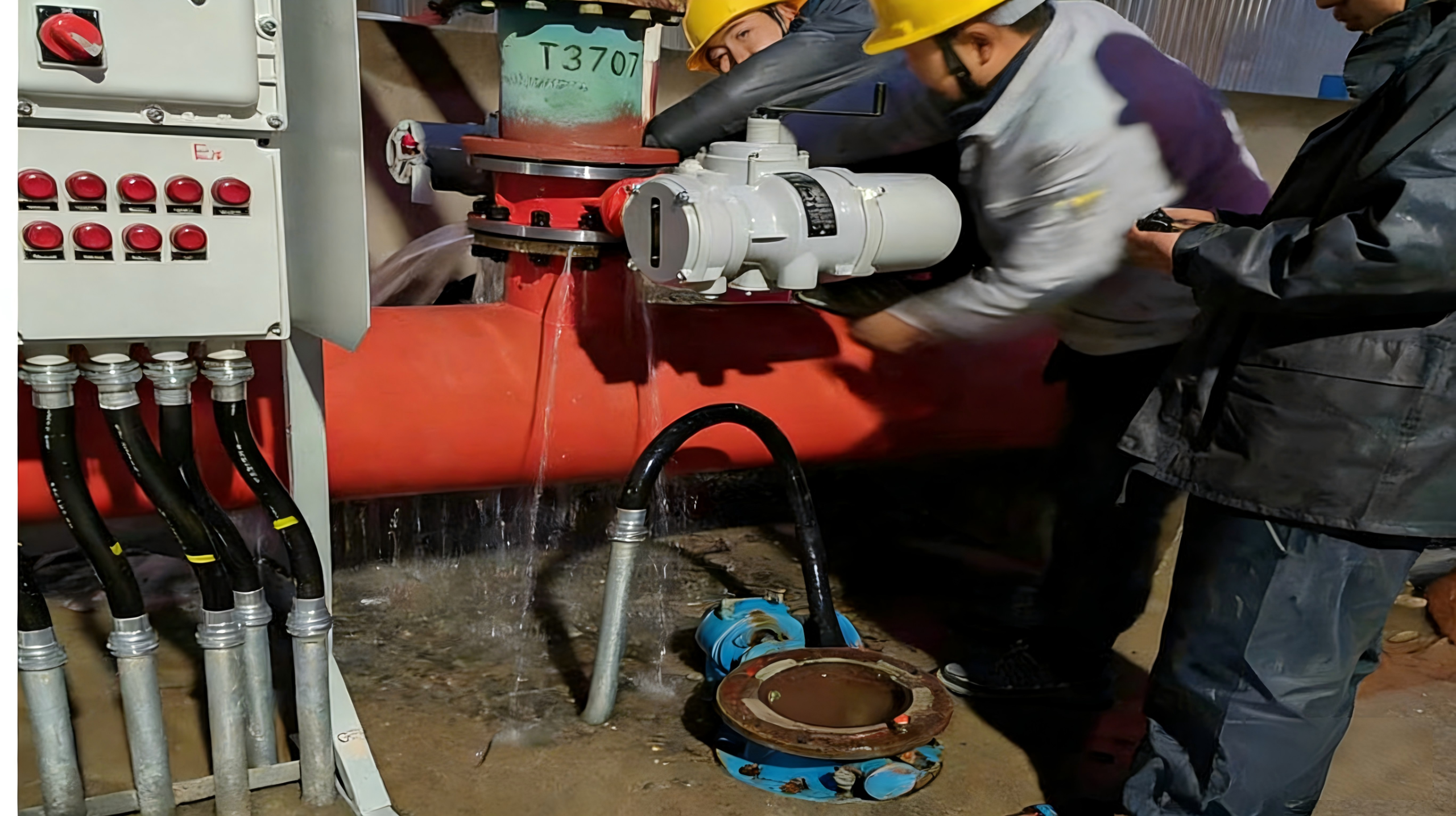 Field commissioning of a smart butterfly valve actuator with handheld configurator for position calibration